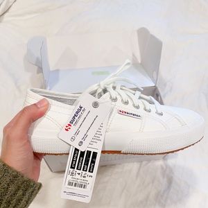 Superga white leather sneakers women’s size 5.5